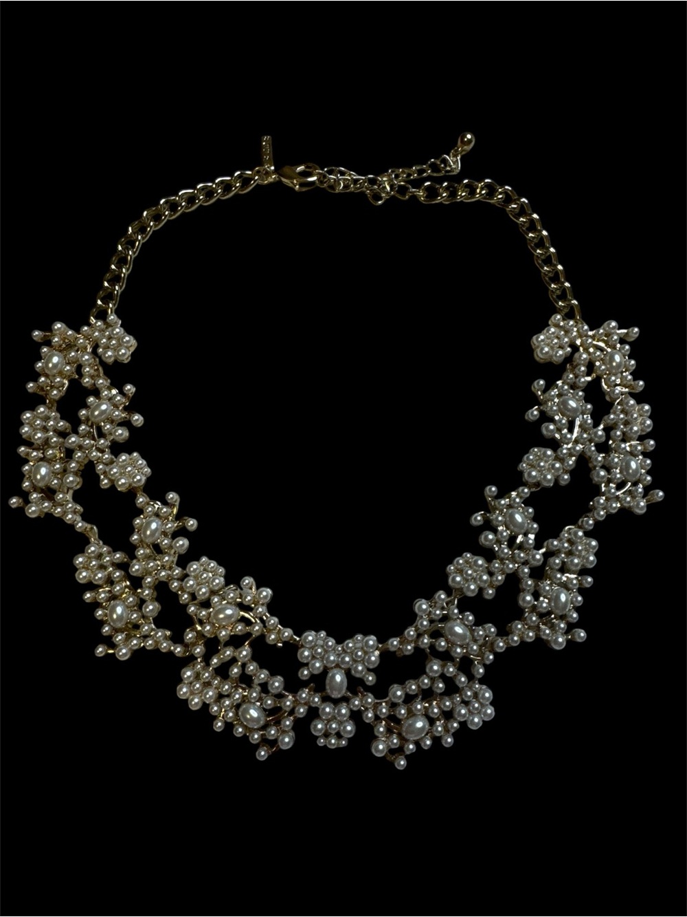 Elegant White House Black Market Pearl Floral Statement Necklace